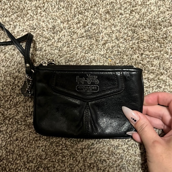 Coach wristlet - Picture 1 of 3